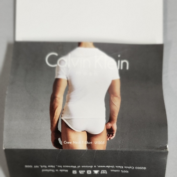 Calvin Klein Mech Black Crew Neck T-shirt Vintage 2003 - Picture 2 of 4